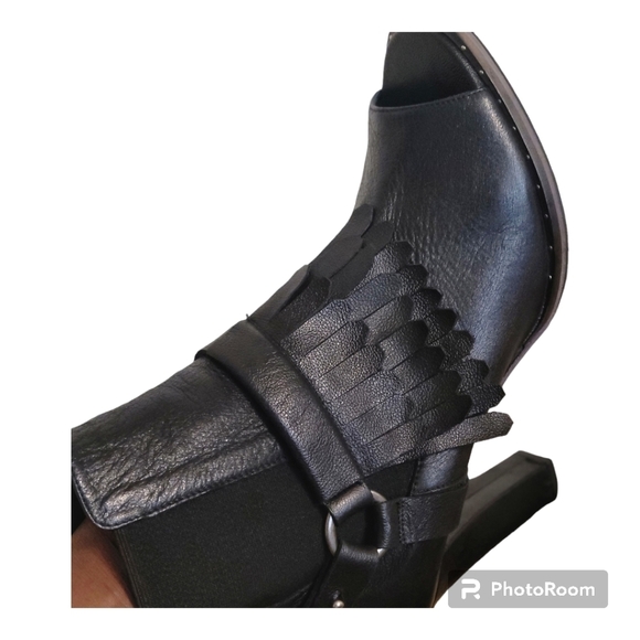 Freda salvador BLACK LEATHER HARNESS FRINGES OPEN TOE ANKLE BOOTS WOMEN’… - Picture 12 of 16